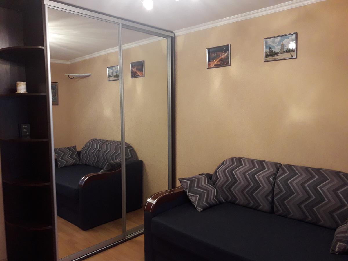 Apartamentkievvinogradar エクステリア 写真